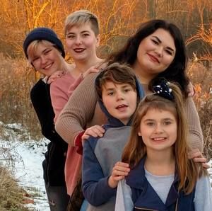 Meet your Posher, Andrea